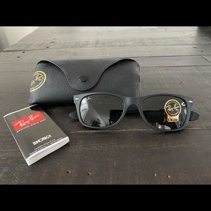 Classic style matte black Ray-Ban’s. Never been worn! Includes case.